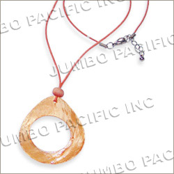 capiz necklace